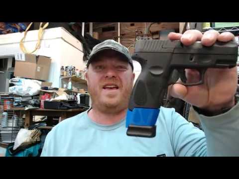 Taurus G2C 9mm Mec-Gar P226 18 / 20 Magazine Grip Spacer & Mag Loader Review From Bloody Wheels