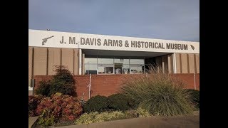J.M. Davis Arms & Historical Museum historical cuffs and nooses