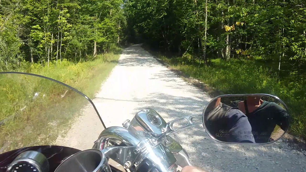 Road to the cabin