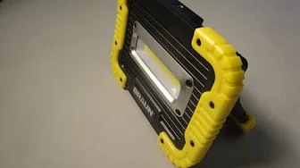 Review of the Harbor Freight Braun Compact LED Work Light / Battery Pack